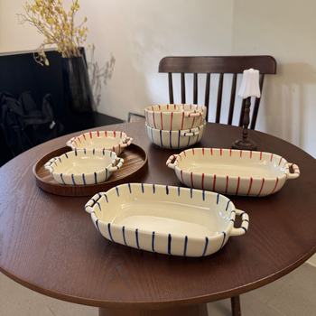 Porcelanska misa, ručno oslikana, japanskog stila, okruglog oblika, s vertikalnim prugama