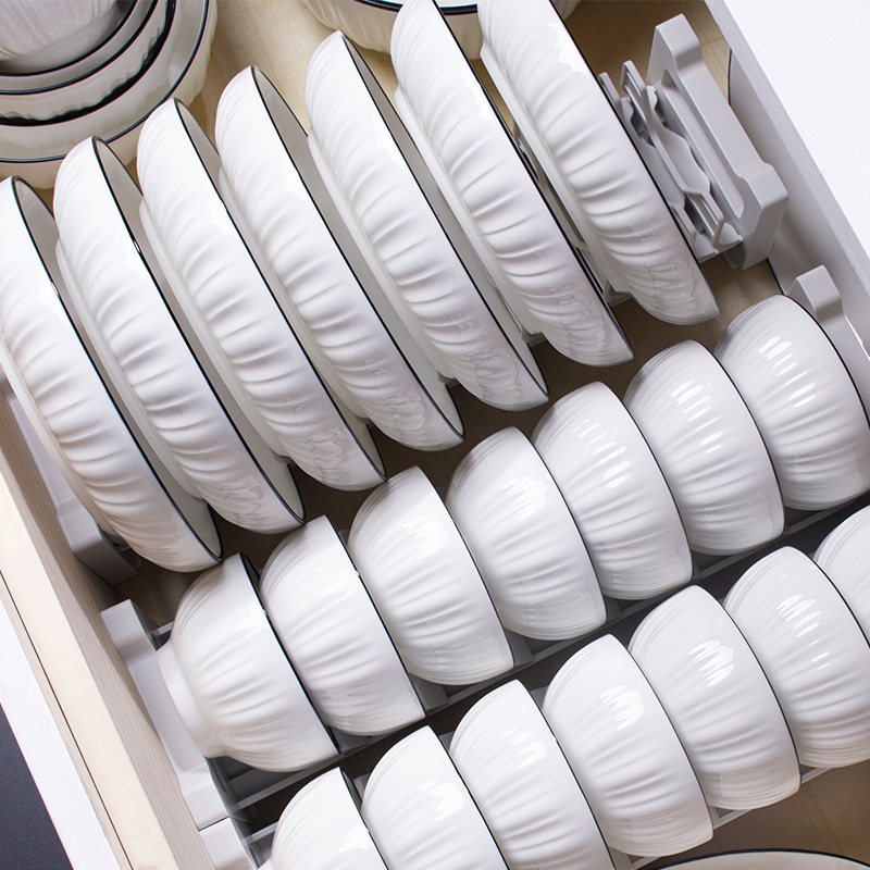 Set de boluri din porțelan - rotund, stil minimalist modern; include boluri, bol pentru orez, farfurie și bețișoare; compatibil cu microunde; finisaj subglazură.