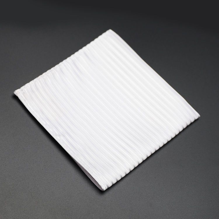 Kabatas lakatiņš jakai – Leģēra materiāls; Noliktavā uzreiz pieejams; 2025. gada pavasaris; Zīmols: Cits