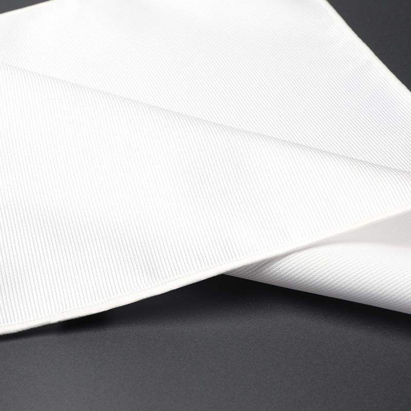 Kabatas lakatiņš jakai – Leģēra materiāls; Noliktavā uzreiz pieejams; 2025. gada pavasaris; Zīmols: Cits