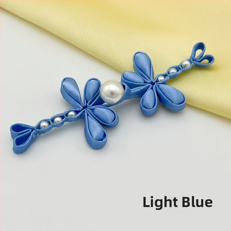 Декоративна закопчалка за ханфу и чънгсам с мотив водно конче и цвете, ръчно изработена с перлите (сатенова материя; висококачествена конструкция; подходяща за Тан костюм, ханфу и чънгсам)