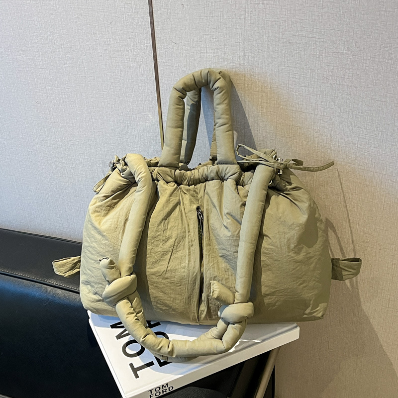 Чанта за рамо с двойни презрамки, кофа-форма, магнитно закопчаване, вътрешен джоб с цип, Oxford плат