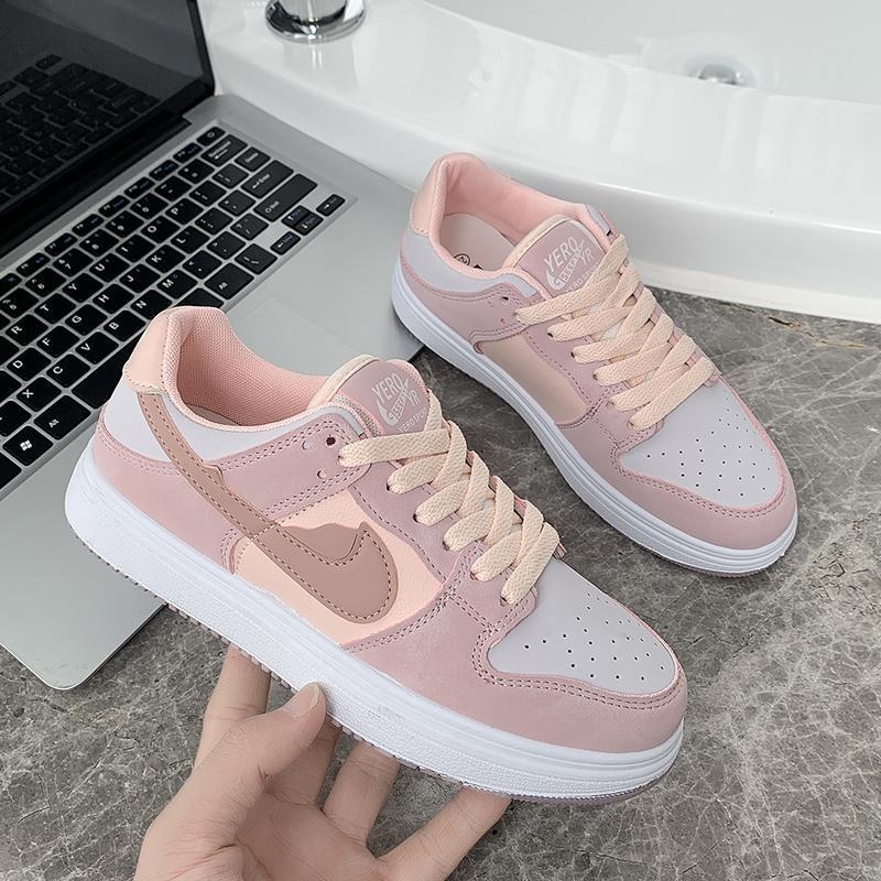 Női alacsony talpú sneaker – kerek orr, selyem felsőrész, PU talp, hálós belső, kötővel záródó, nyár 2024