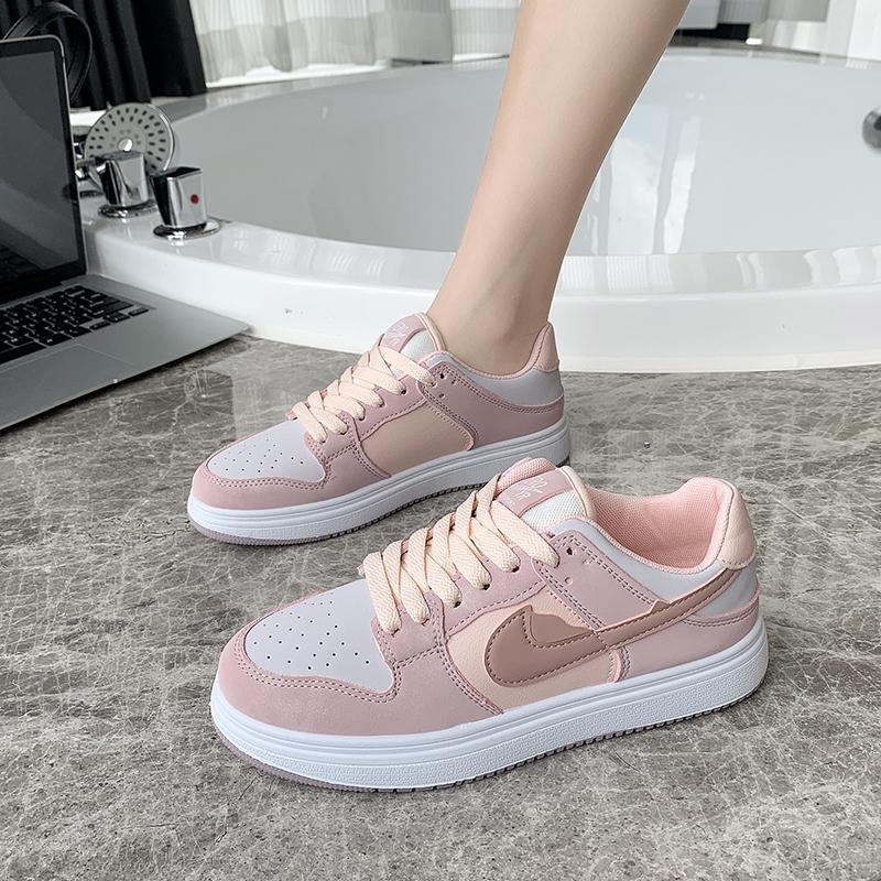 Női alacsony talpú sneaker – kerek orr, selyem felsőrész, PU talp, hálós belső, kötővel záródó, nyár 2024