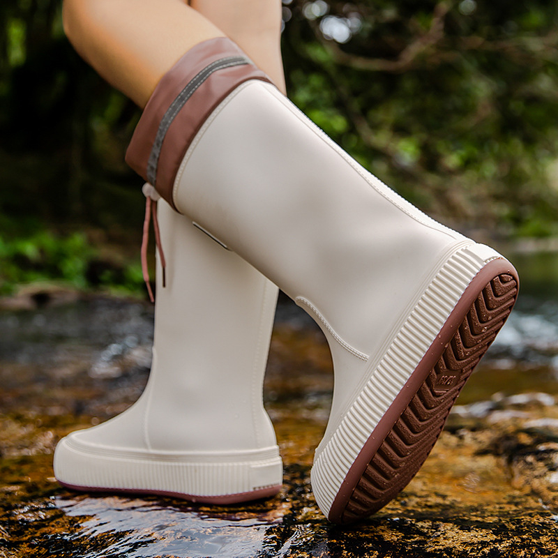 Női esőcsizmák, magas szárú, PVC felső rész, lapos talp, négy évszakos