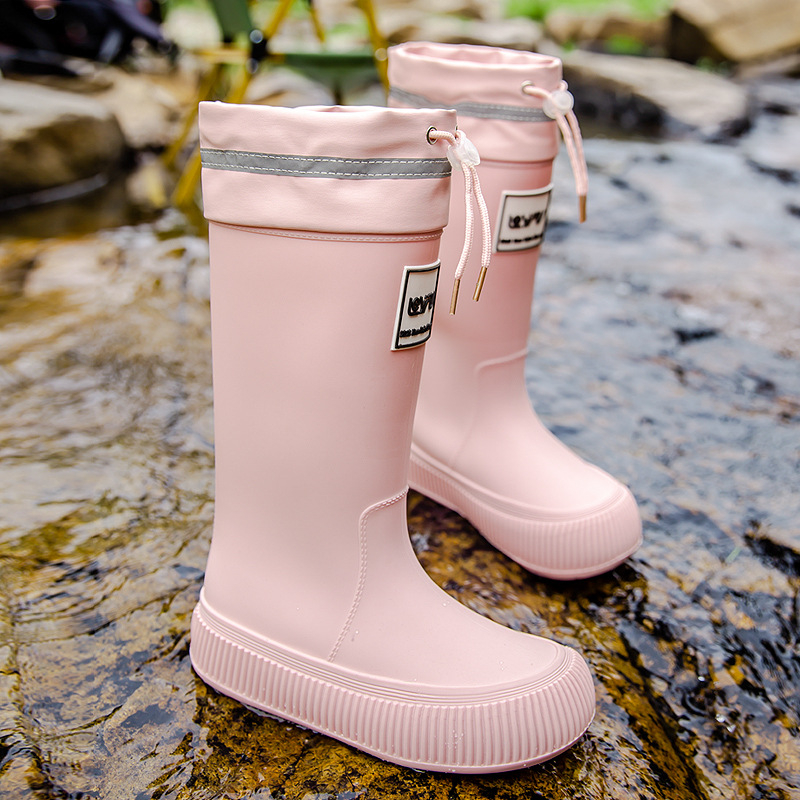 Női esőcsizmák, magas szárú, PVC felső rész, lapos talp, négy évszakos