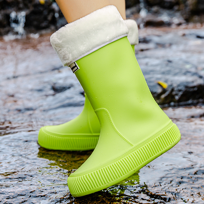 Női esőcsizmák, magas szárú, PVC felső rész, lapos talp, négy évszakos