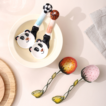 Κεραμικό κουταλάκι με μακριά λαβή και σχέδιο καρτούν για παιδιά; Υλικό: Κεραμικό • Σχέδιο: Καρτούν • Διαμόρφωση: Διαθέσιμη • Εκτύπωση λογοτύπου: Ναι