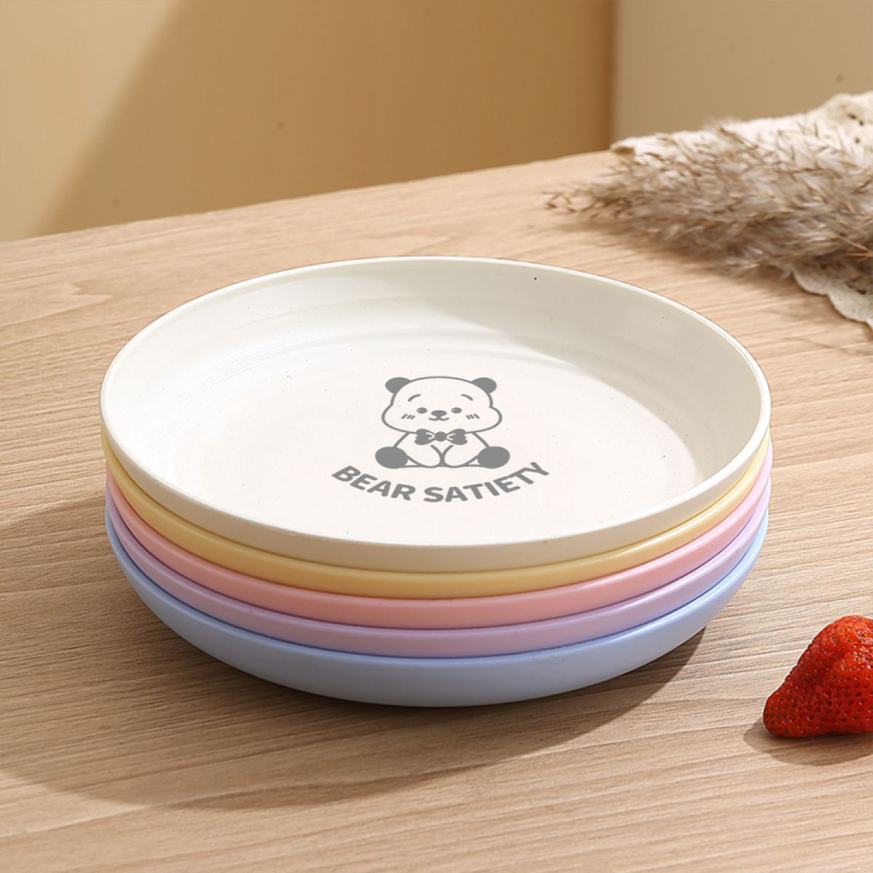 Set plastičnih tanjura za kućnu upotrebu, okrugli dječji tanjuri za vrtić i doručak, crtani motiv, tanjiri za posluživanje i pripremu hrane.