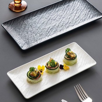 Ovalni keramički tanjur – sushi i steak, jednostavan uzorak, podglazurno završna obrada, moderni minimalistički stil