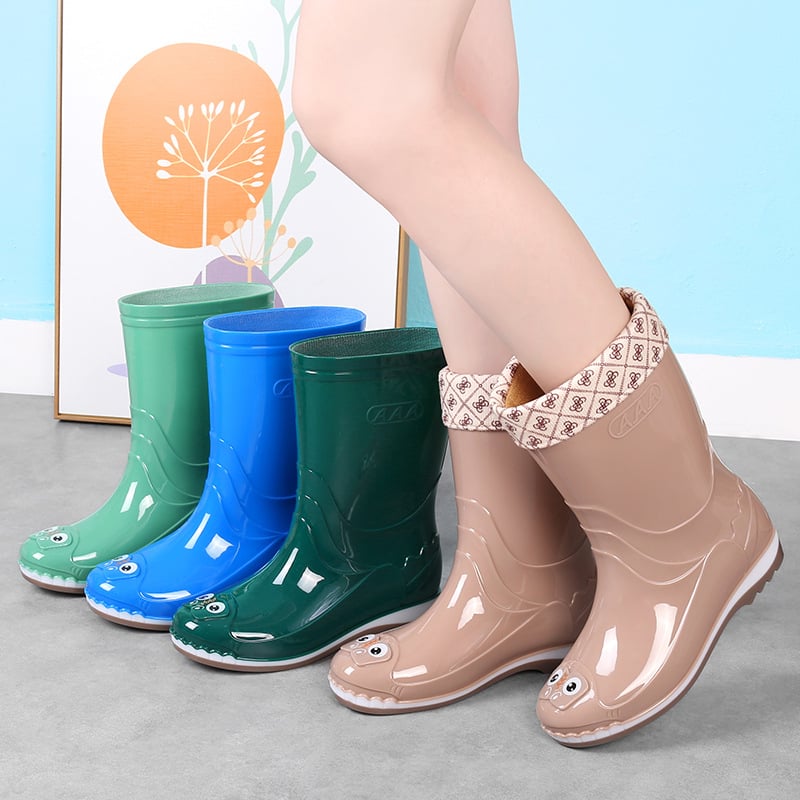 Női esőgumicsizmák gumiból, fleece béléssel, vízálló, mintás dinoszaurusz, középmagas szár, alacsony sarka 1–3 cm