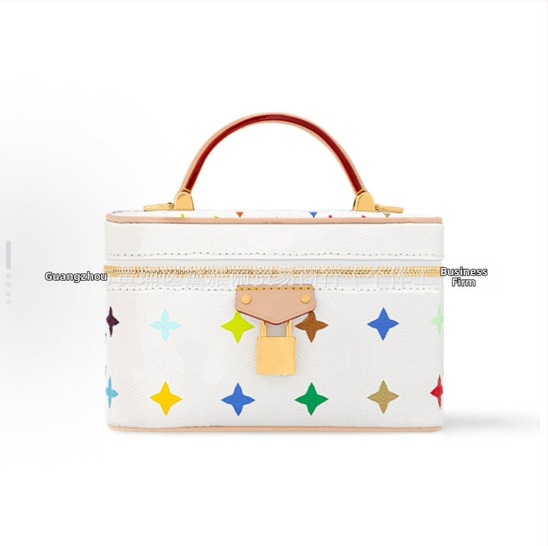 Чанта Tote от PVC, кръгла форма, затваряне с покрит капак, ламинирана вътрешна преграда с цип