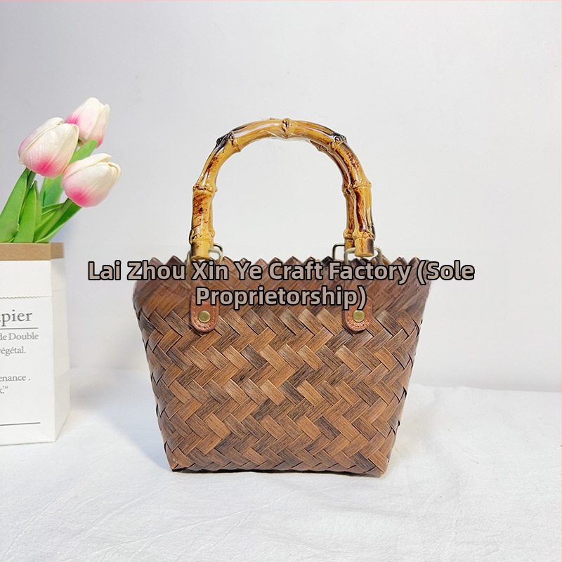 PVC Tote чанта с дизайн кошница за зеленчуци, стил градска простота, хоризонтална квадратна форма, горно отваряне, без подплата, голям капацитет, пускане през пролетта 2025