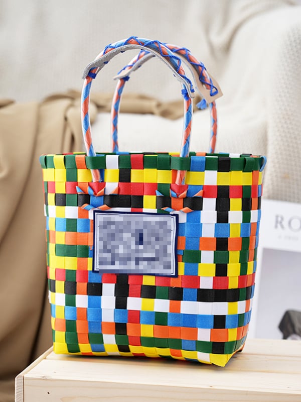 Пластмасова плетена чанта‑кошница с шахматен дизайн, стил Urban Simplicity, PVC материал, форма вертикален квадрат, ежедневен аксесоар