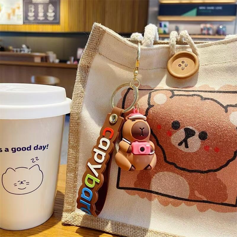 Breloc din silicon cu capybara, stil desen animat, ambalat separat, cadou potrivit (zile de naștere, suvenir de călătorie)