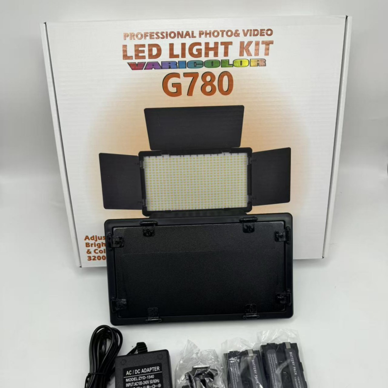 Фотографска запълваща светлина G780/G980 – преносимо външно осветление с три температури на цвета, мощност 10–50W, напрежение 110–220V