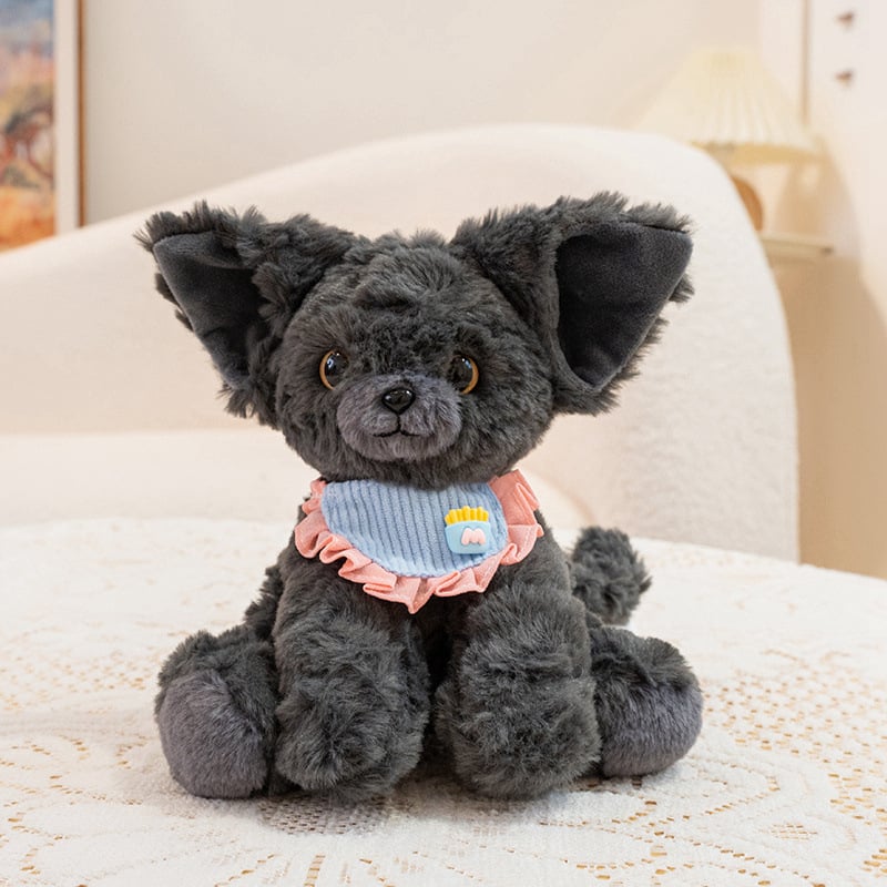 Λούτρινο γατάκι-κούκλα με δαντελένιο φουλάρι — απαλό κοντό ύφασμα, γέμισμα PP βαμβάκι, προσαρμοσμένα δείγματα, κατάλληλο για 7–14 ετών, unisex