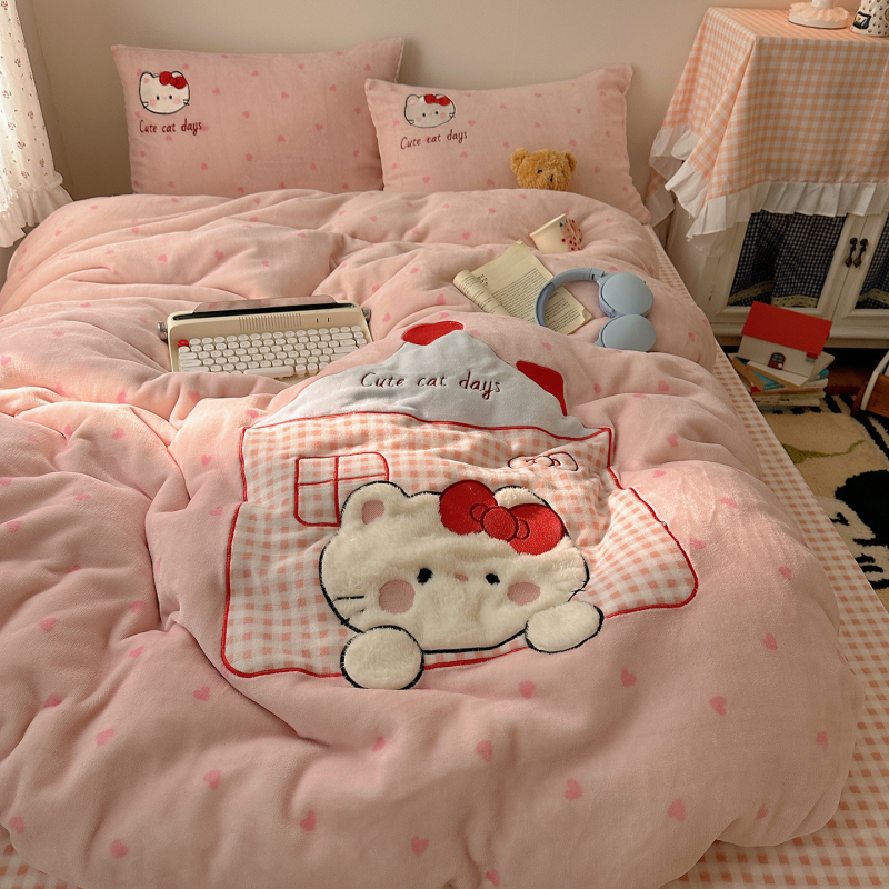 Set de pat din velur de lapte cu broderie, model cartoon, vopsire reactive, 4 piese