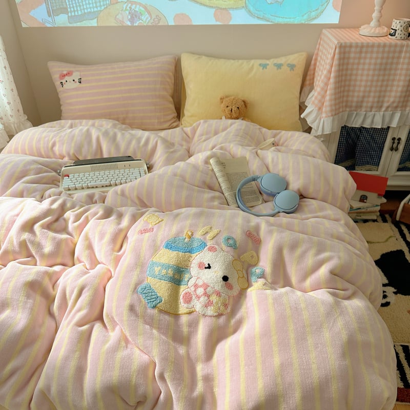 Set de pat din velur de lapte cu broderie, model cartoon, vopsire reactive, 4 piese