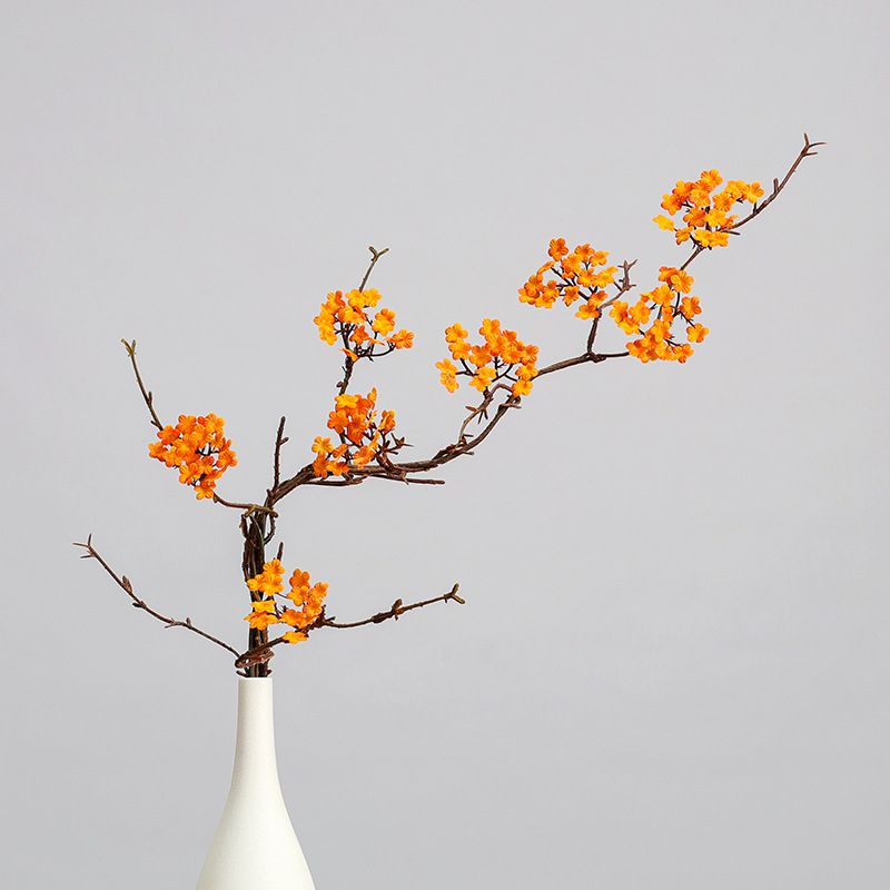 Jednoklona umjetna trešnjina loza za kućnu dekoraciju, zen inspirirana, sa svilenim cvjetovima i svilenom tkaninom