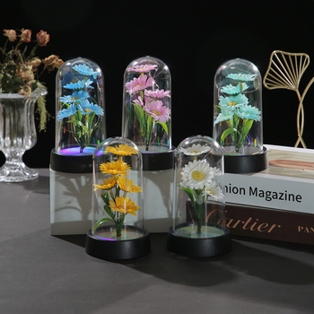 Нощна лампа със стъклен капак и вечни цветя, декоративна вътрешна цветна композиция Gerbera, марка First Butterfly