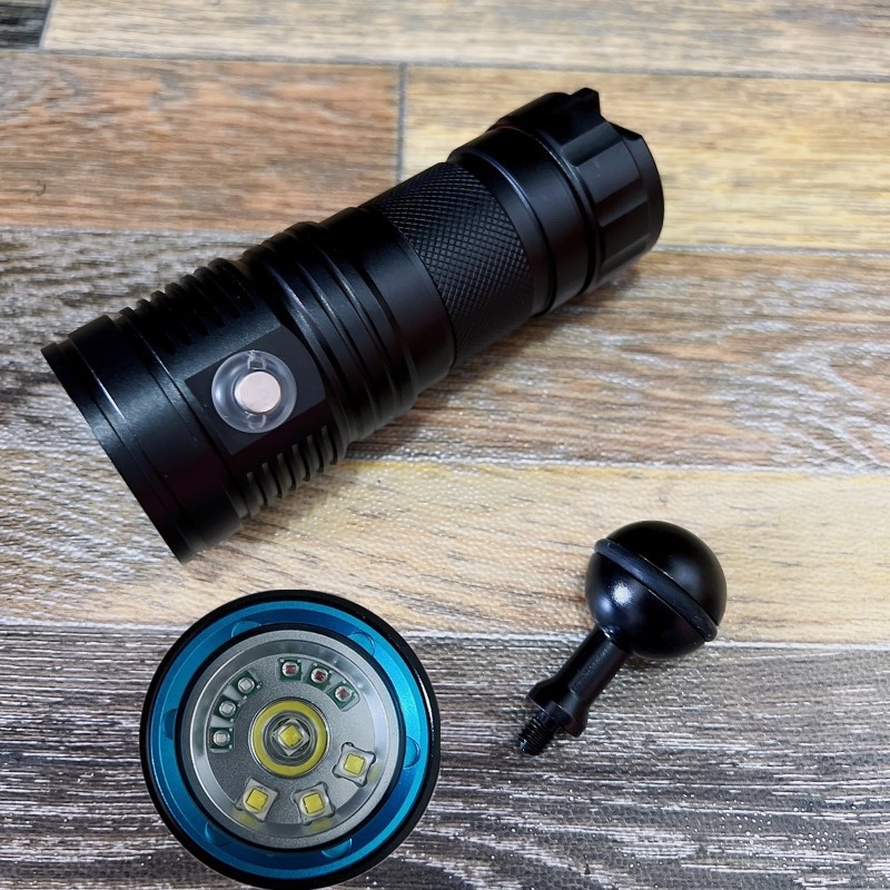 Podvodno osvjetljenje za fotografiju – LED, aluminijsko legura kućište, 30W, baterija 26650, domet do 50 m