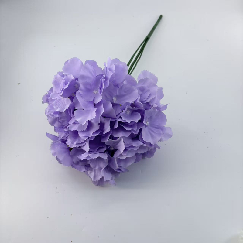 Umjetni buket hortenzije (Hydrangea), jedna grana, 135 dijelova latica, za vjenčanja i fotografiranje