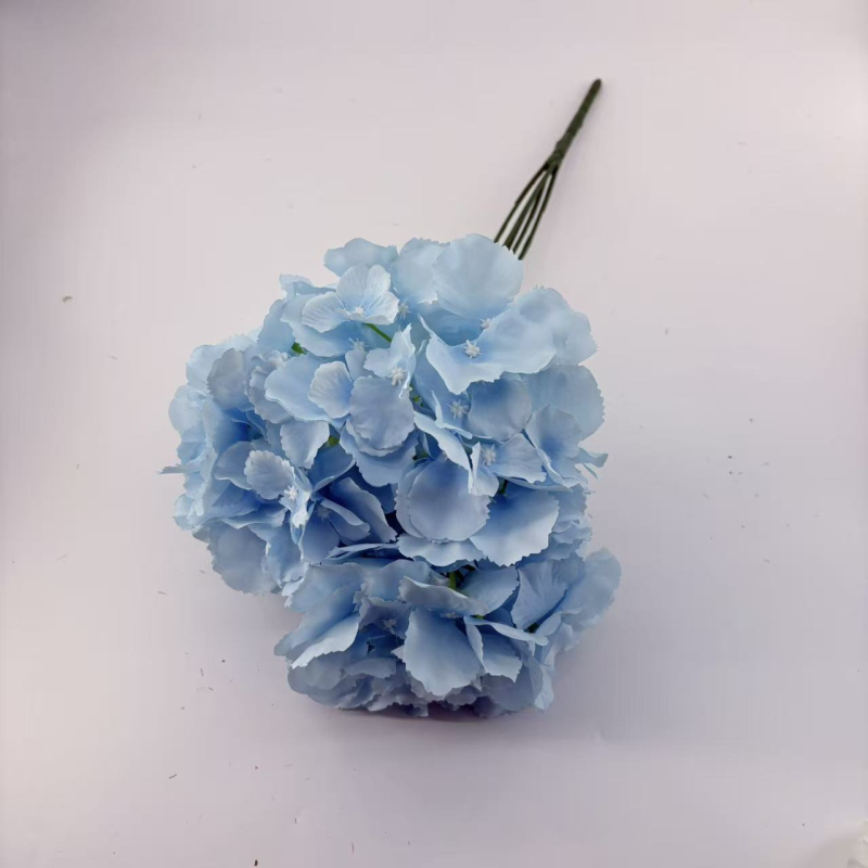 Umjetni buket hortenzije (Hydrangea), jedna grana, 135 dijelova latica, za vjenčanja i fotografiranje