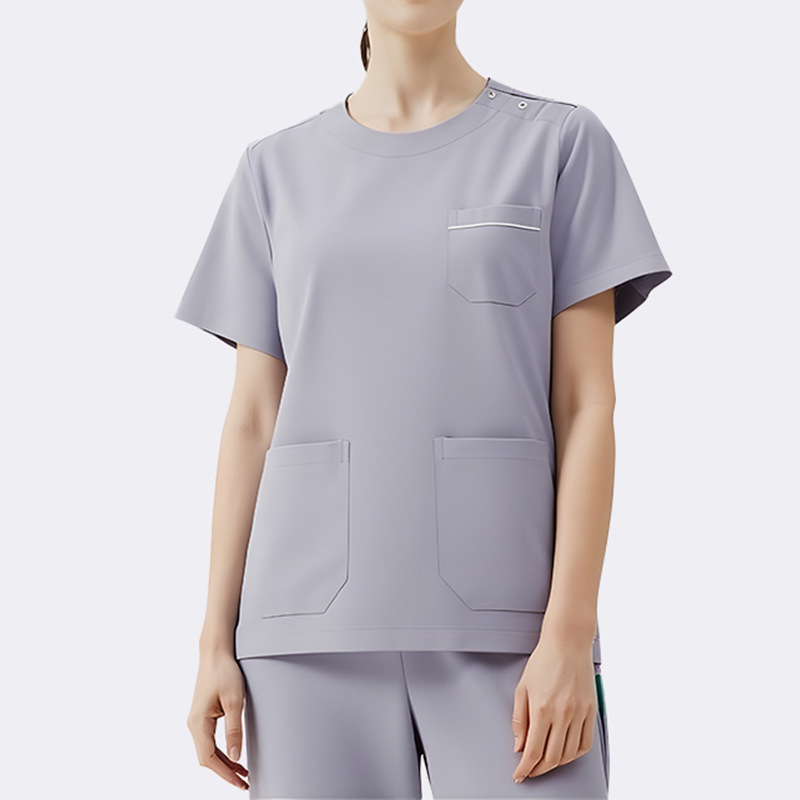 Set scrubs medical unisex — top cu mânecă scurtă și pantaloni, rezistent la ulei și decontaminare, amestec poliester-elastan, guler rotund, pentru toate anotimpurile