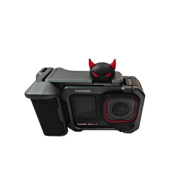 Capac hot shoe Insta360/Ace Pro2 – compatibil universal; PVC moale; sarcină până la 2 kg; greutate 30 g