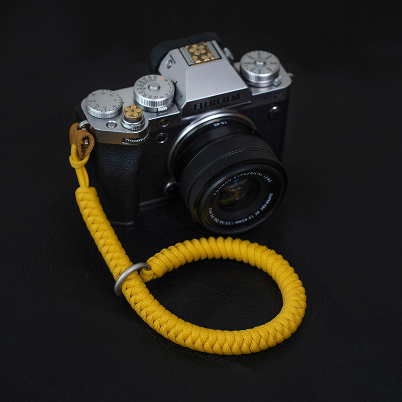 Πλεκτός ιμάντας καρπού για κάμερες Fujifilm X-S20, X-M5 και X-T30 II