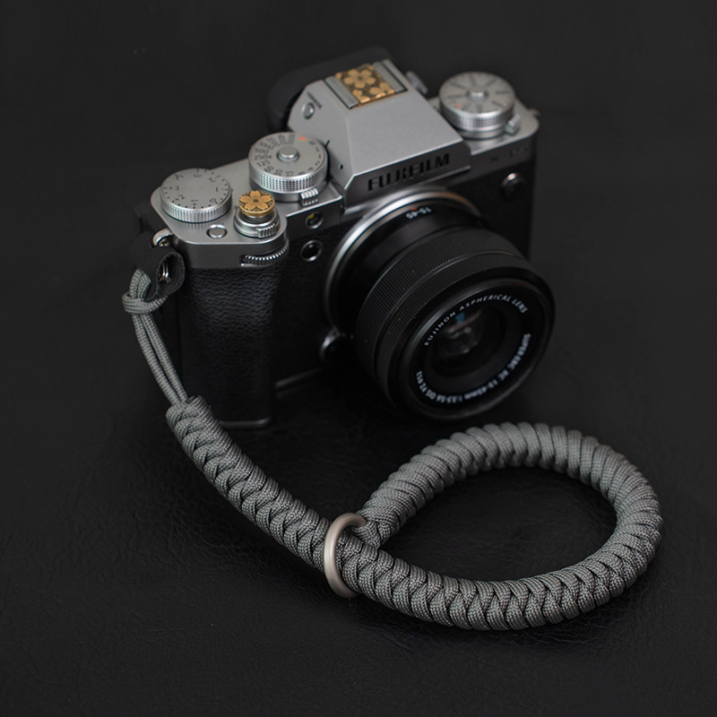 Πλεκτός ιμάντας καρπού για κάμερες Fujifilm X-S20, X-M5 και X-T30 II