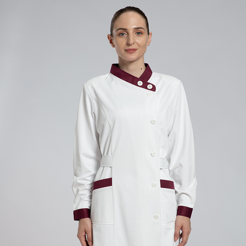 Uniformă de infirmieră spital: set din două piese cu mânecă lungă, imprimare a logo-ului și personalizare; material poliester-bumbac cu managementul umidității, guler rotund, lungime medie; pentru spitale, farmacii, clinici și saloane de înfrumusețare