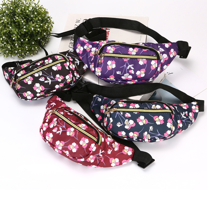 Τσαντάκι μέσης με street-trend νάιλον σώμα, φερμουάρ, μαλακή κατασκευή, επένδυση πολυεστέρα, θήκη ID