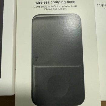 Dvojitý bezdrôtový nabíjač pre Samsung S23 – bezdrôtové nabíjanie pre telefón a Samsung hodiniek (QC 3.0, 15W, 2A)