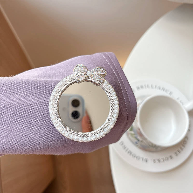 Βάση γραφείου για κινητό – πλαστικό σώμα, γενικό στυλ, μάρκα Neutral, αδειοδοτημένες ιδιωτικές μάρκες: ναι, προσαρμογή: όχι (Τύπος: Επιτραπέζια βάση; Υλικό: Πλαστικό; Μάρκα: Neutral; Στυλ: Γενικό; Προσαρμογή: Δεν υποστηρίζεται)