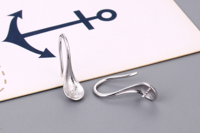 Cercei din argint 925 cu perle de apă dulce 7–14 mm, design tridimensional în formă de linguriță, pentru femei