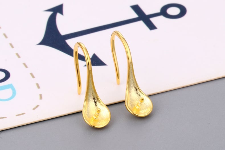 Cercei din argint 925 cu perle de apă dulce 7–14 mm, design tridimensional în formă de linguriță, pentru femei