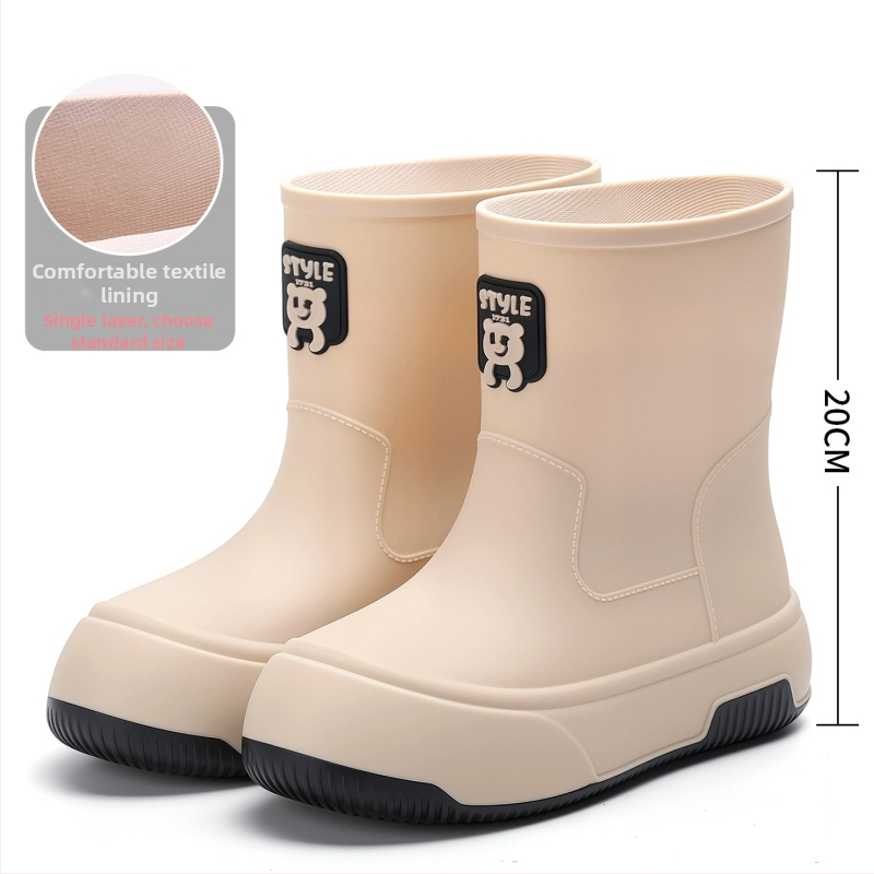 Moteriški lietaus batai su PVC viršumi, trumpas vamzdelio aukštis, plokščias kulnas, vientisas raštas, tinkami visoms sezonoms