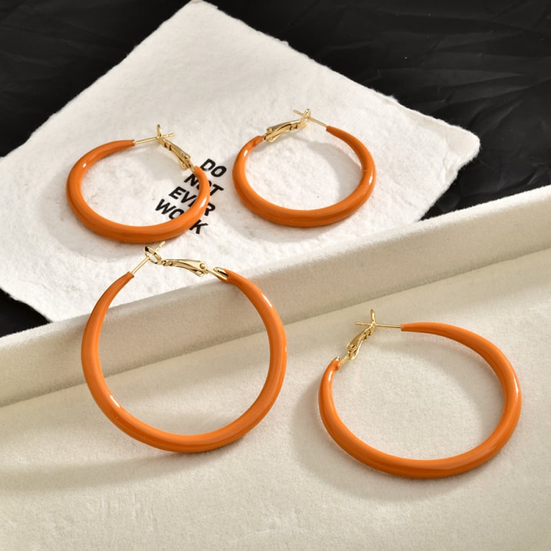 Cercei geometrici pentru urechi, cu acoperire aur din cupru, tehnică drip oil, YiHong, toamna 2025