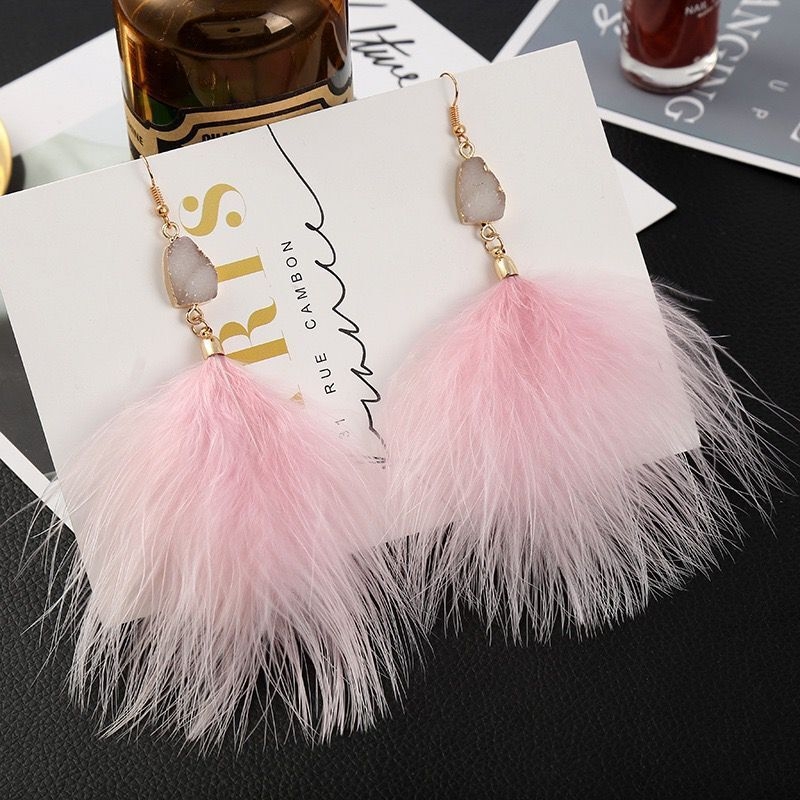 Cercei – pene, cu pietre montate, știfturi din fier, stil boem, lansare 2024