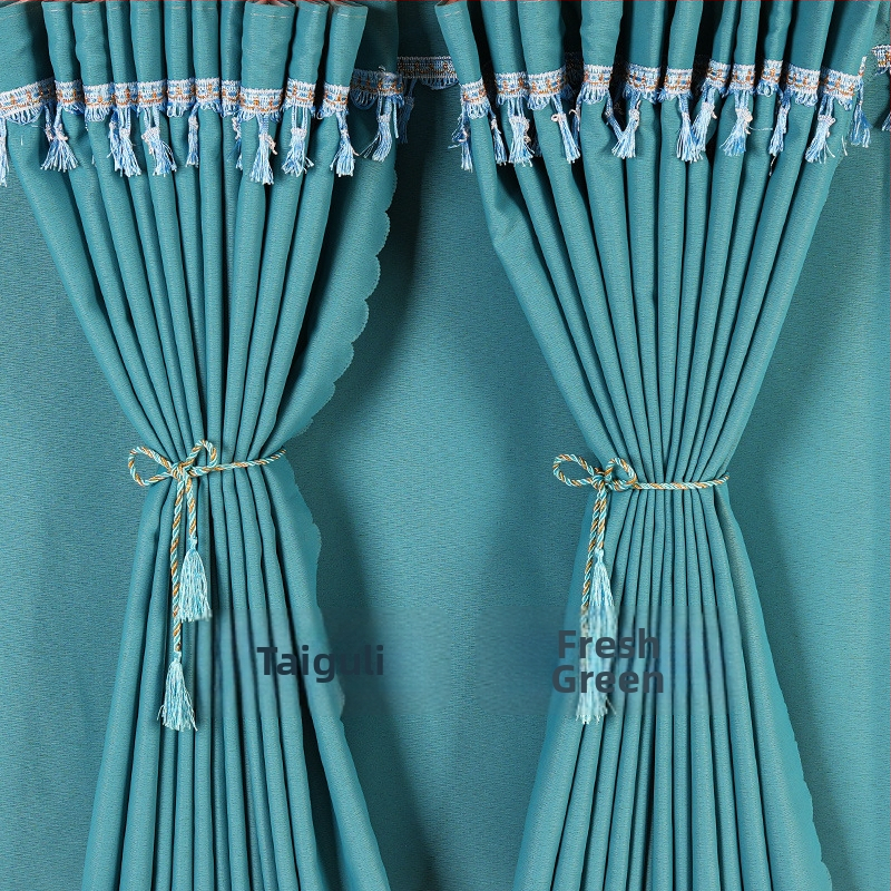 Perdea pentru camion cu spațiu de dormit — opac, gros, poliester, universal, montaj suspendat, stil minimalist