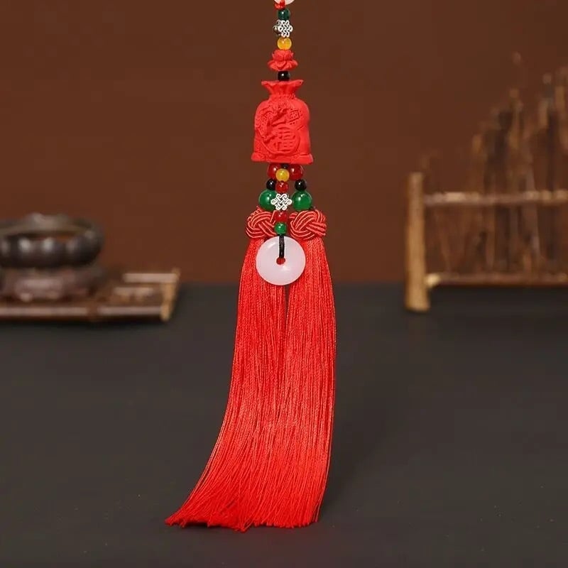 Висулка за автомобилно огледало с двустранен китайски възел — персонализирана декорация за интериор