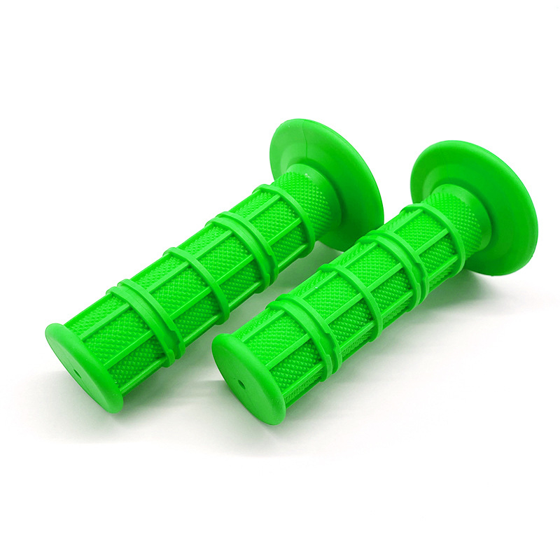 Univerzalni poklopac upravljača 22 mm za motocikl i gumasti grip