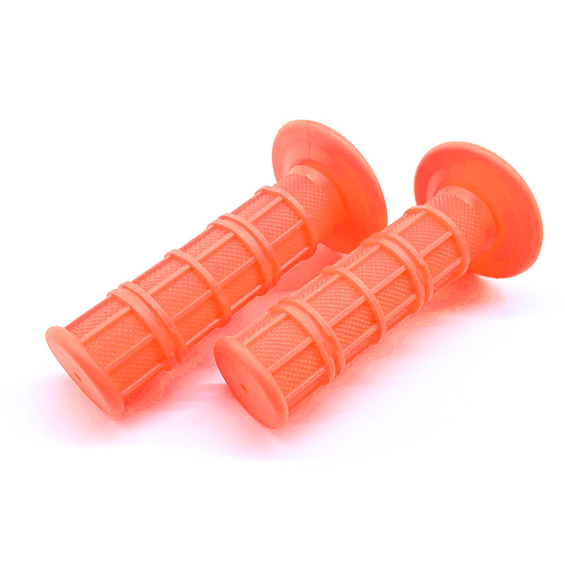 Univerzalni poklopac upravljača 22 mm za motocikl i gumasti grip