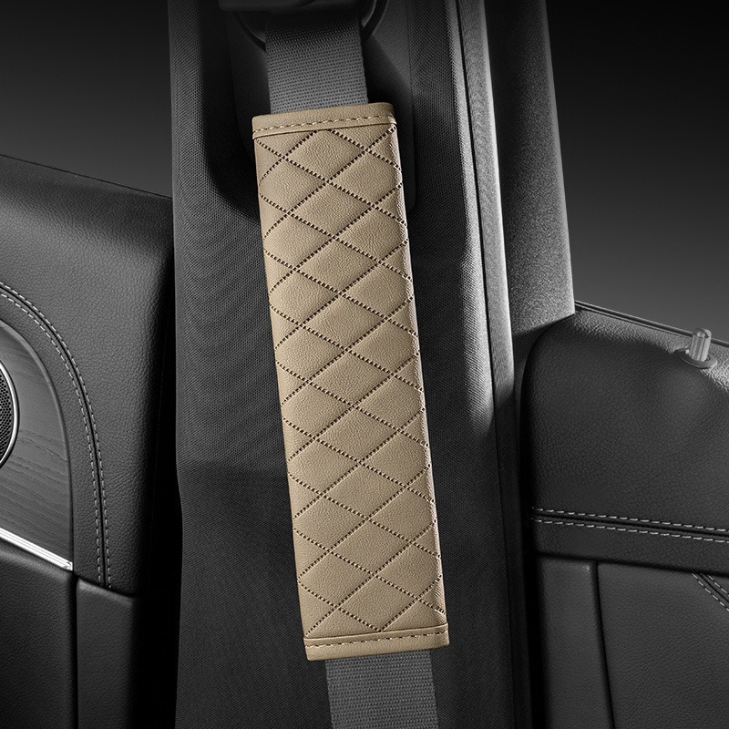 Δερμάτινο προστατευτικό ώμου ζώνης αυτοκινήτου – ανάγλυφος σχεδιασμός, προστασία από ασφυξία, 47 g, εκτυπωμένο λογότυπο