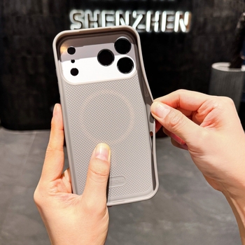 Carcasă de protecție pentru Apple, material acrilic, finisaj electroplacat, prindere magnetică, anti-derapaj, protecție la cădere