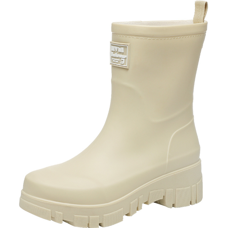 Moterų PVC lietaus batai, vidutinio aukščio, žemas kulnas 1-3 cm, slip-on uždarymas
