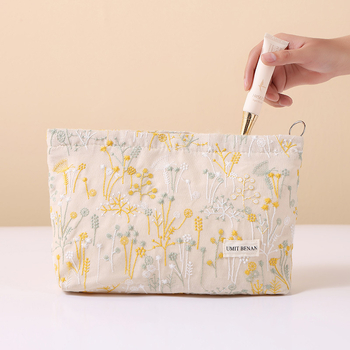 Чанта за козметика - преносима (Памучно-ленена материя; Флорална бродерия; Подплата от платно; За ежедневна употреба)