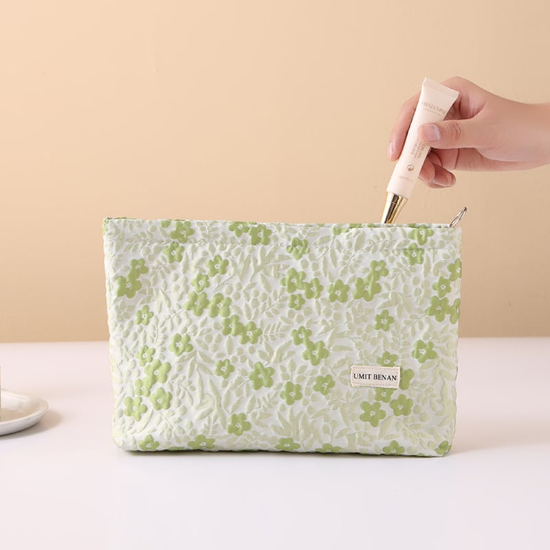 Чанта за козметика - преносима (Памучно-ленена материя; Флорална бродерия; Подплата от платно; За ежедневна употреба)